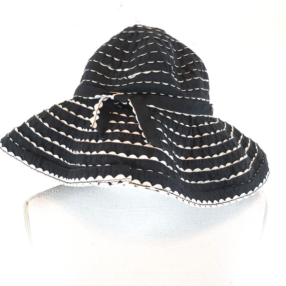 Scala Collezione Black White Floppy Sun Hat Foldable Portable Travel ONE SIZE - Picture 1 of 12
